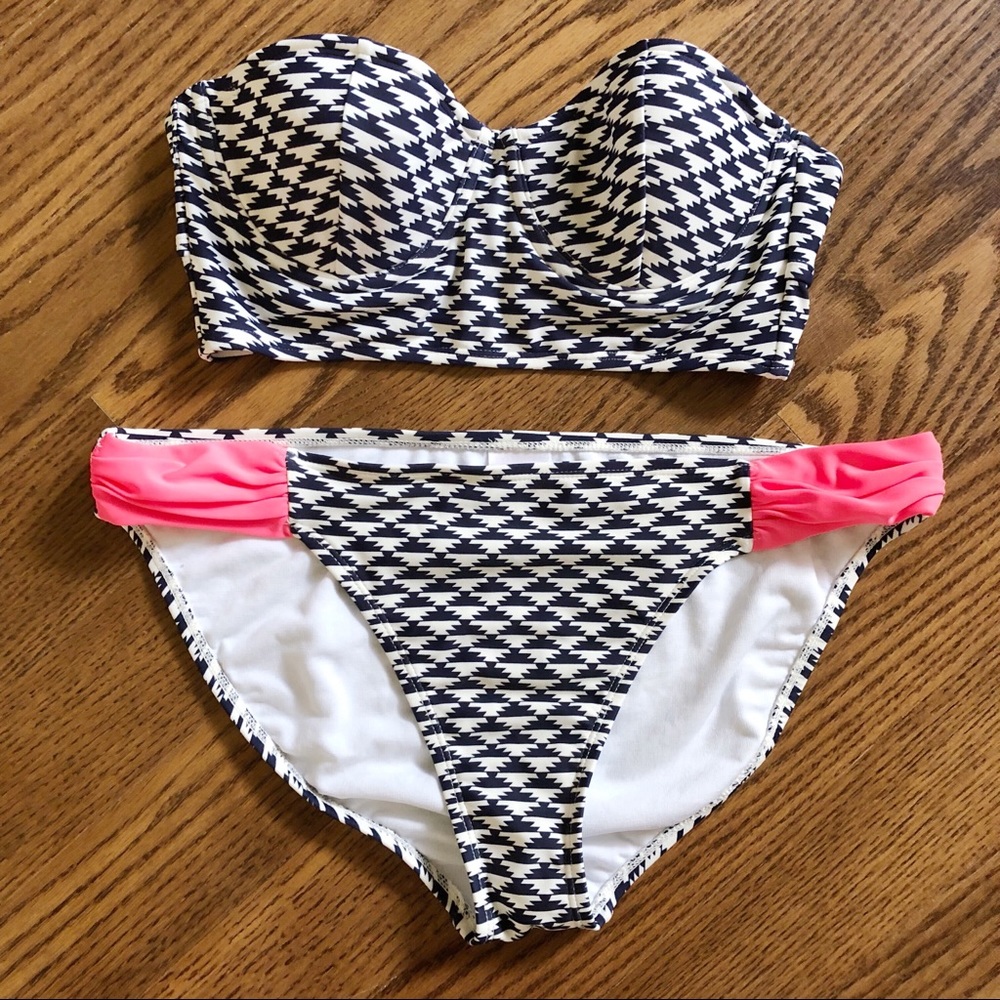 BANDEAU SWIMSUIT